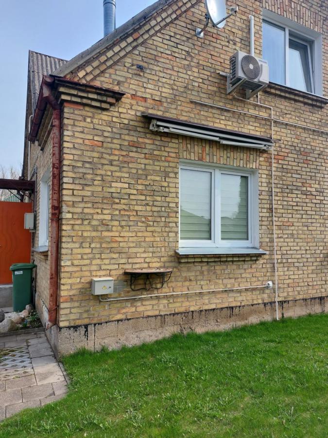 Kotedzas Nuomai - Retro 70, Siauliai Apartment Ngoại thất bức ảnh